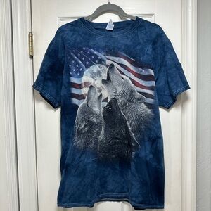 Blue Wolf Graphic T-Shirt